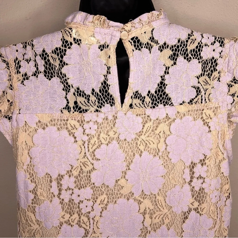 Juniors Medium Monteau Peachy Pink Lavender Floral Lace Blouse Ruffle Lined